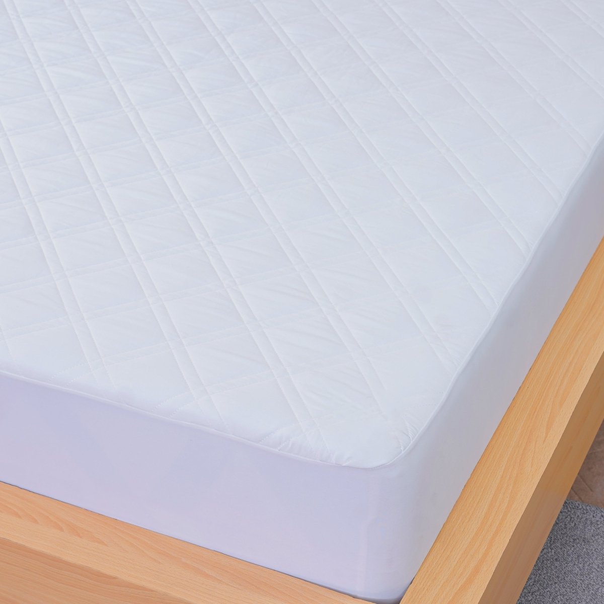 Luxurious White Quilted Mattress Protector for Ultimate Comfort