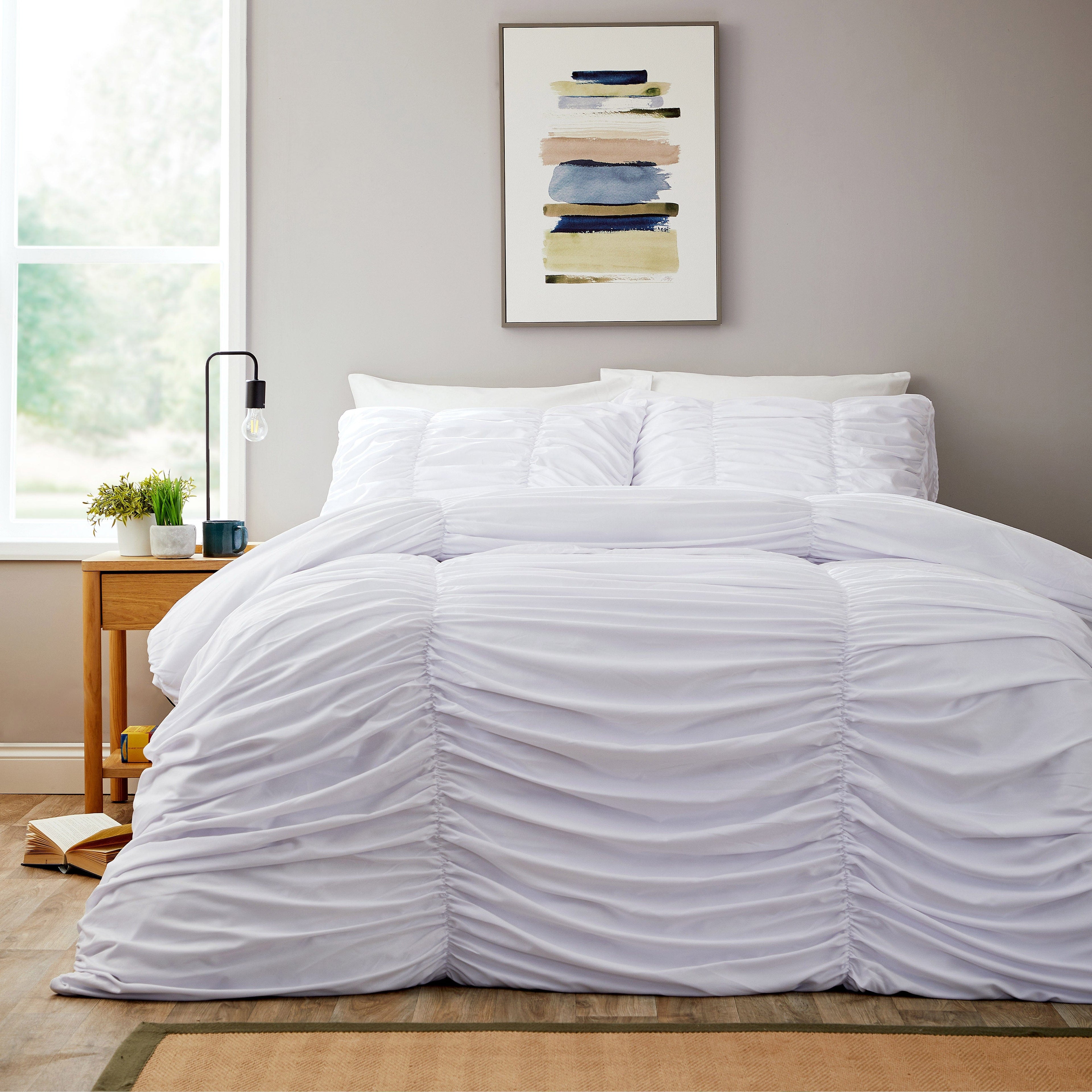 Ruched White Microfibre Duvet Cover Set with Pillowcases Ruffle Bedding Super Soft Easy Care Quilt Bed Linen by OLIVIA ROCCO