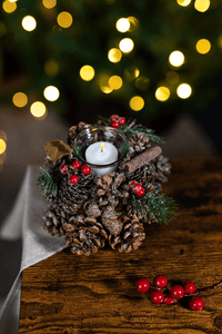 Christmas Pinecones Single Tea Light Candle Holder Decoration