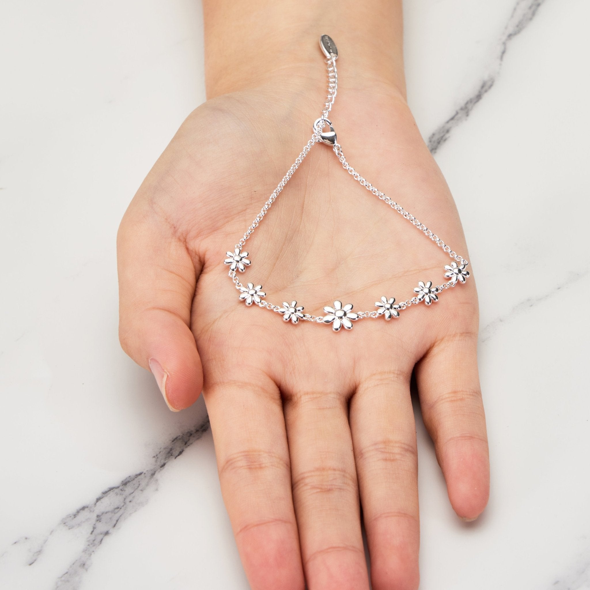 Silver Plated Daisy Bracelet
