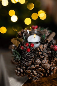 Christmas Pinecones Single Tea Light Candle Holder Decoration