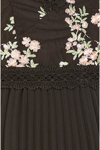 Yumi Black Embroidered Panel Midi Dress With Pleats