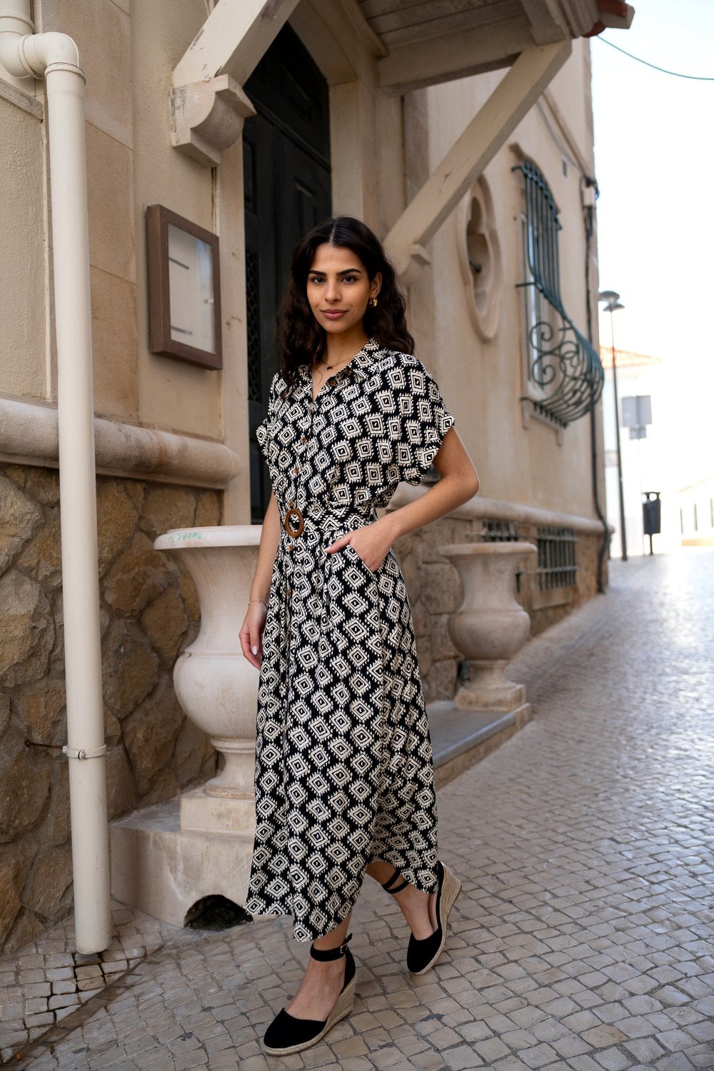 Yumi Black Viscose Midi Shirt Dress With Matching Belt