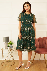 Yumi Green Embroidered Floral Skater Dress