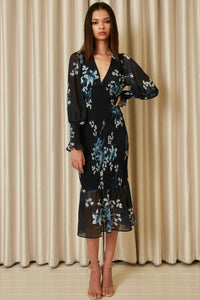 Yumi Urban Touch Navy Floral Print Bodycon Style Long Sleeve Dress